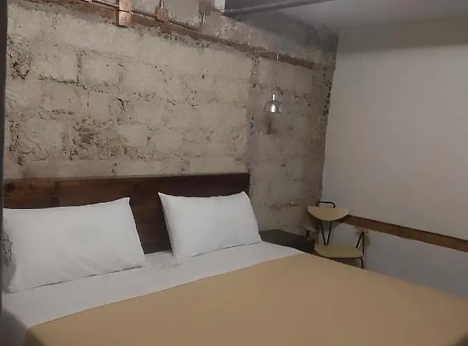 Hotel Sonno Plaza Allende *